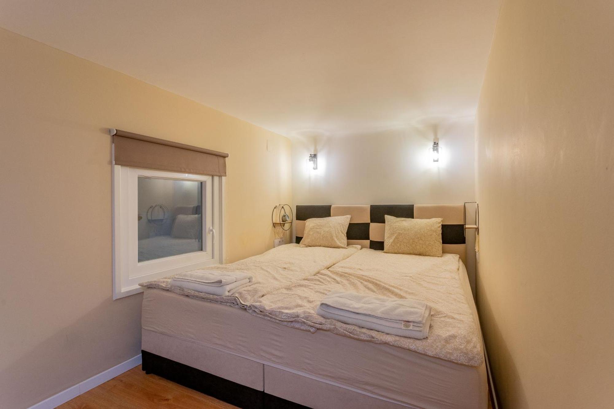 Full Equipment Designed In The Heart Of For 4 People Lejlighed *