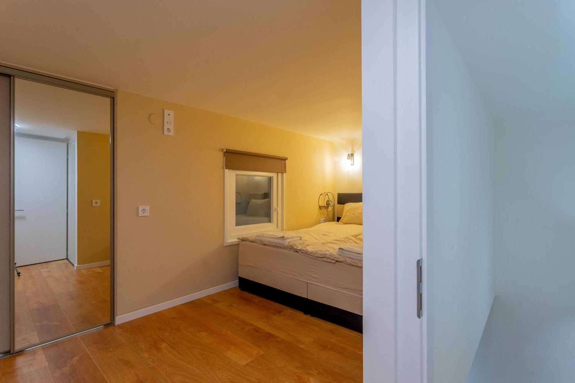 Apartament Full Equipment Designed In The Heart Of For 4 People